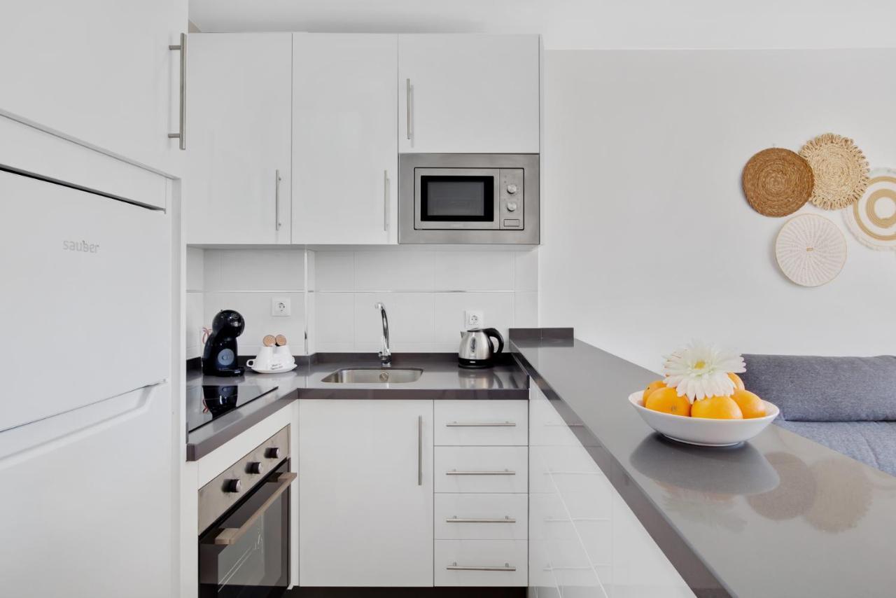 Vistamarina B201 By Ivi Real Estate Apartment